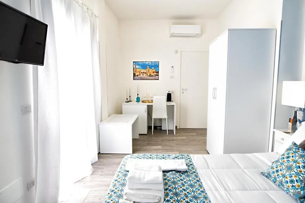 Catania Rooms contacts