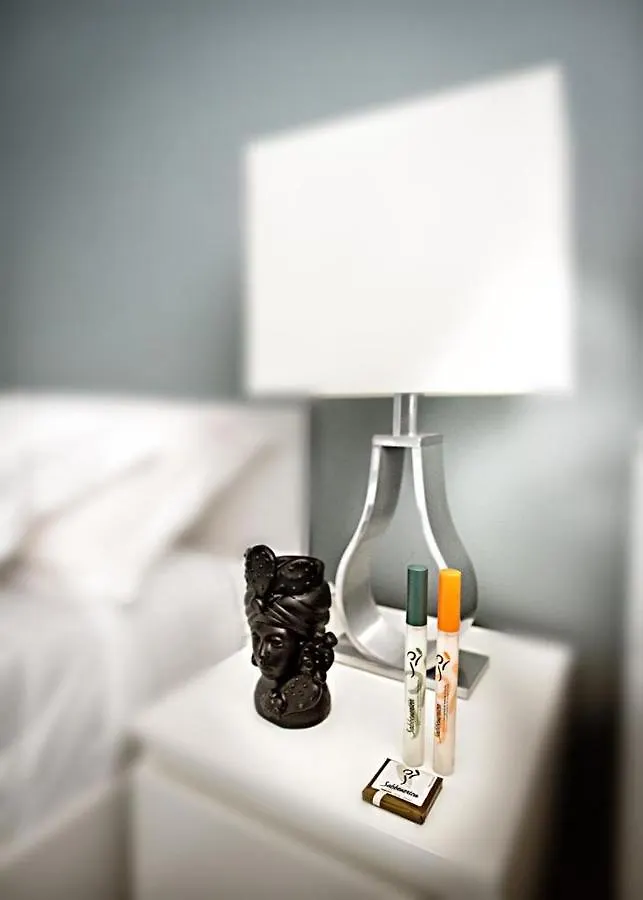 Catania Rooms